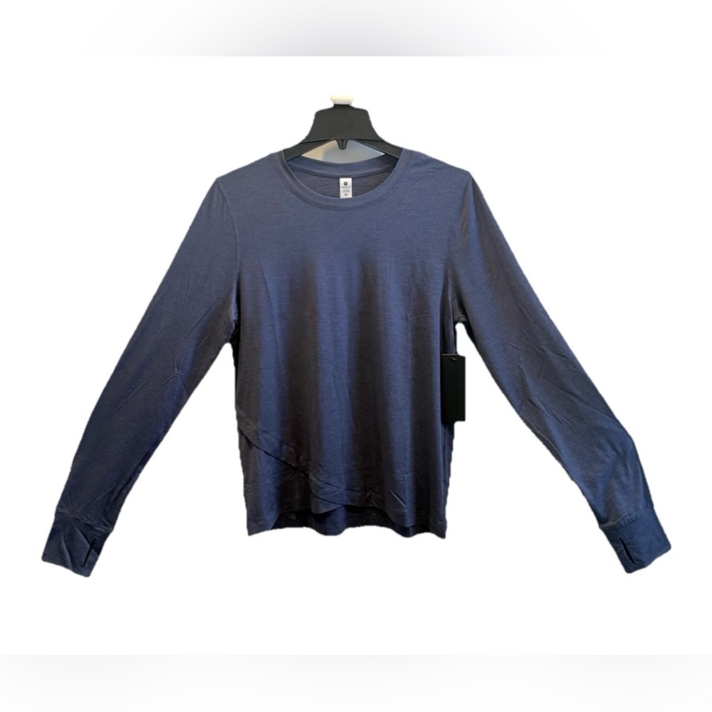 ‼️SALE Velocity Women’s Crew Top W/ Tulip Hem Active Top Medium $42.00 MSRP